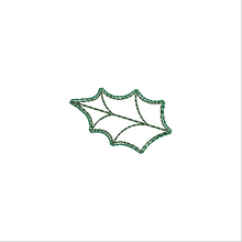 Load image into Gallery viewer, Holly Wreath