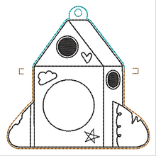 Load image into Gallery viewer, Cardboard Rocket Picture Frame Ornament