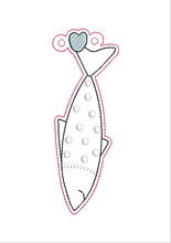 Load image into Gallery viewer, Medium Fish Bunting