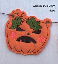 Load image into Gallery viewer, Jack O Lantern Two 4x4 Bunting